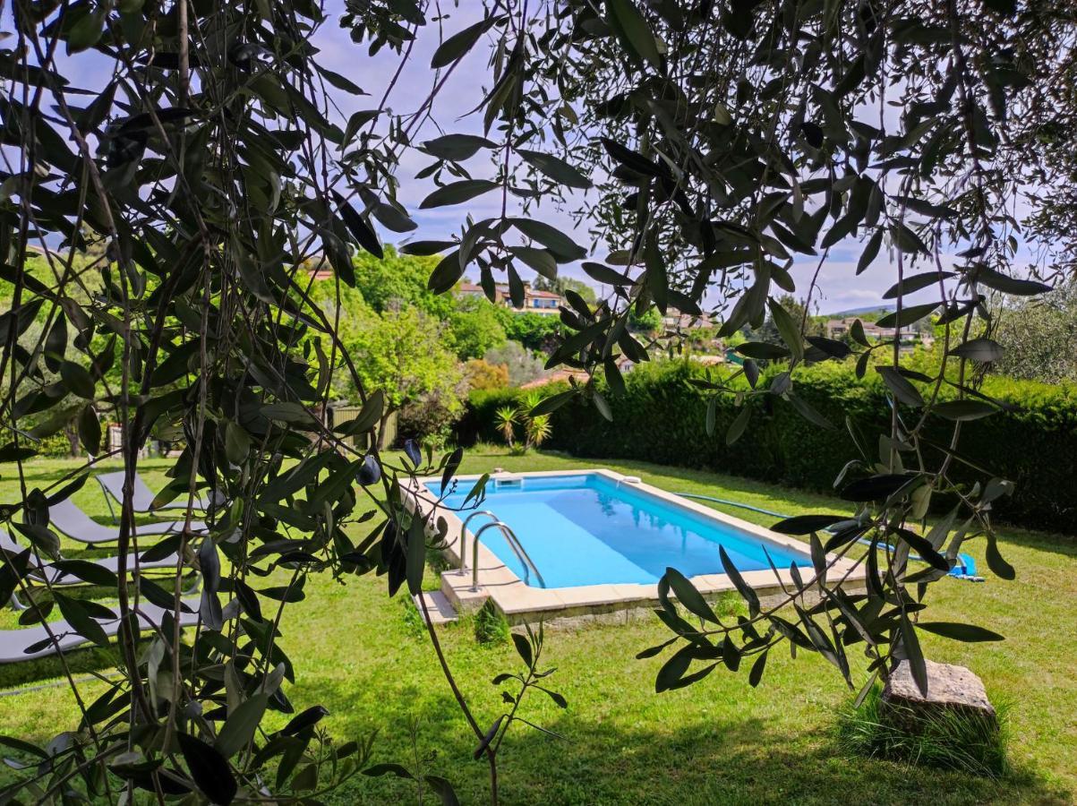 Villa Olivaie St Ange La Gaude Kültér fotó